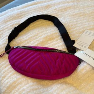 Athleta Kinetic waist bag